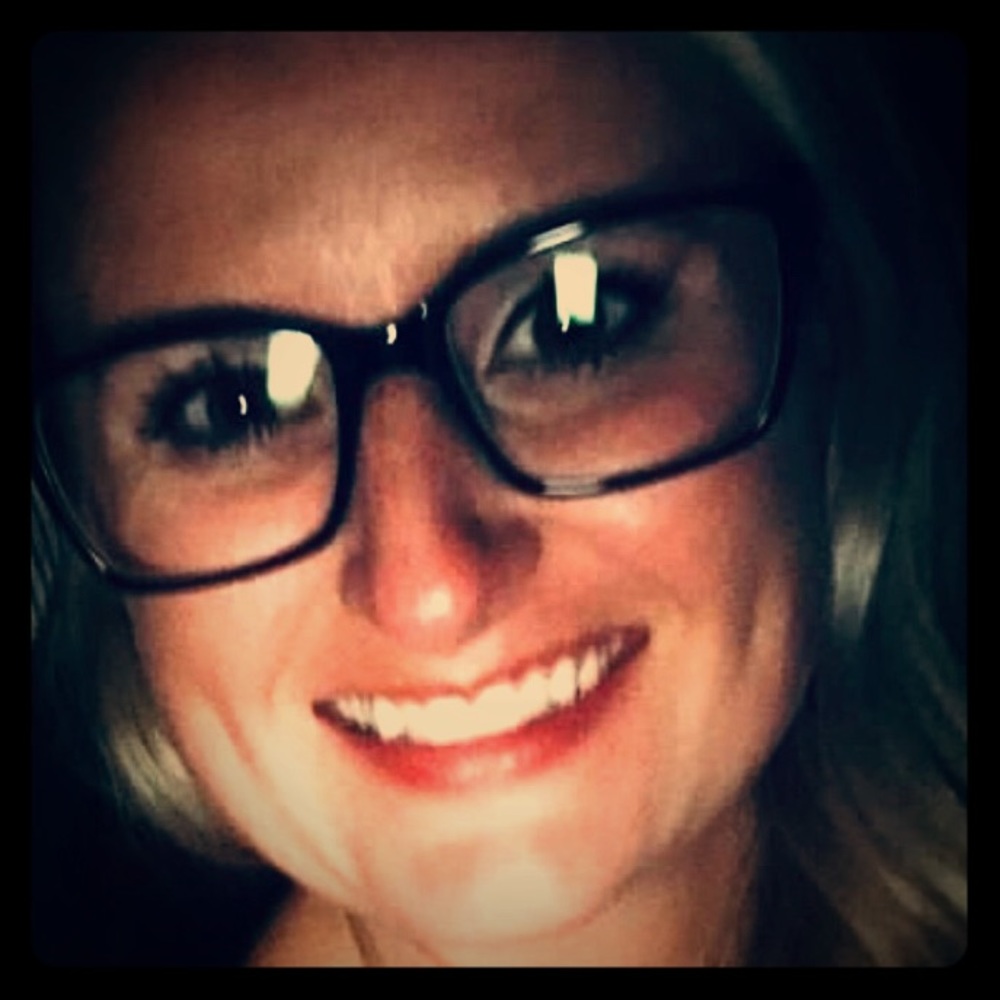 Meet your Posher, Melissa